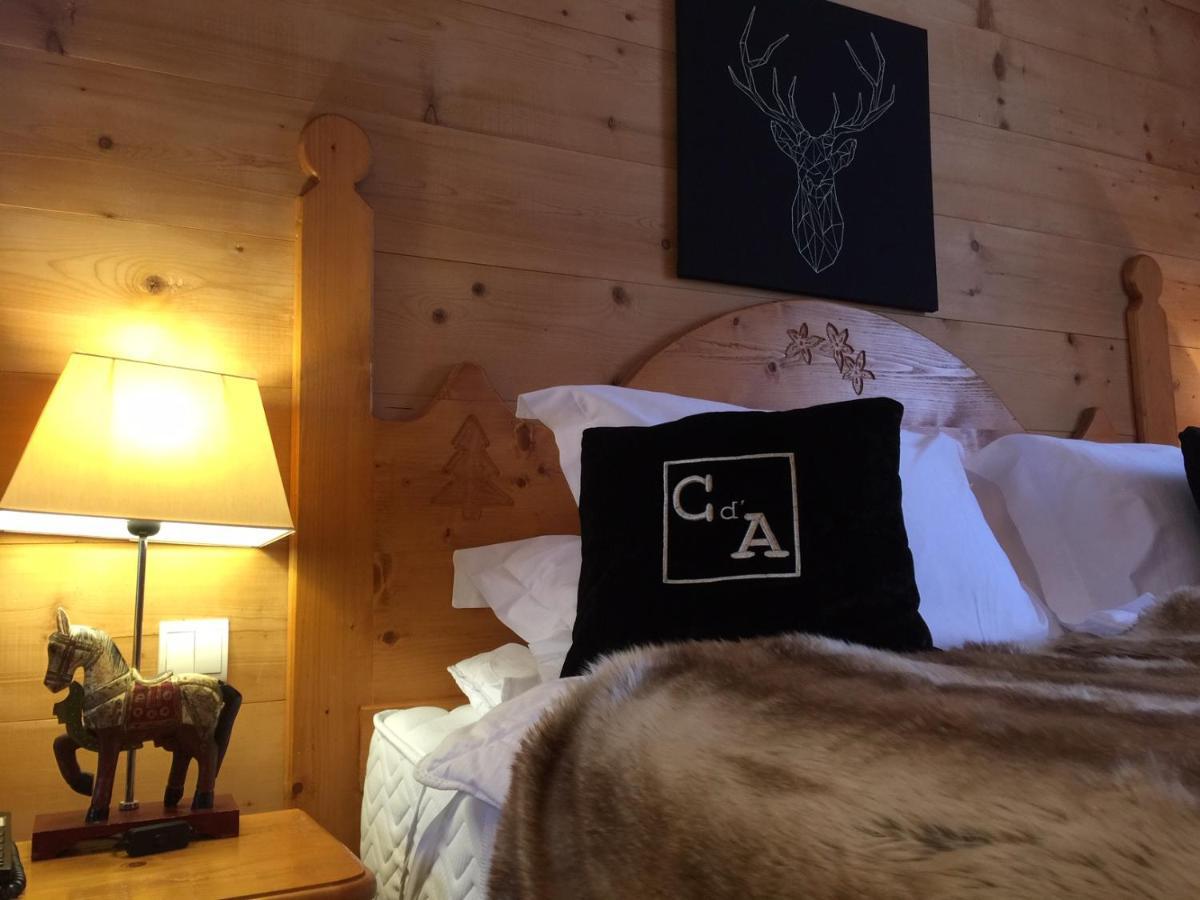 Hotel Le Chalet D'Auron Restaurant Et Spa Bagian luar foto