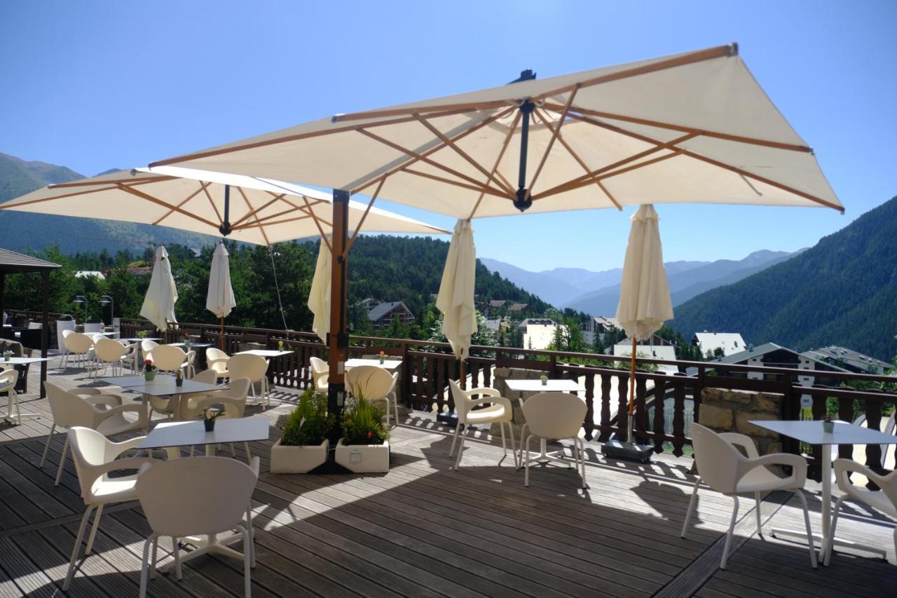 Hotel Le Chalet D'Auron Restaurant Et Spa Bagian luar foto
