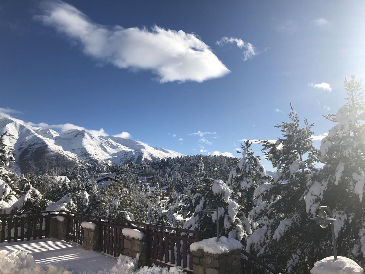 Hotel Le Chalet D'Auron Restaurant Et Spa Bagian luar foto